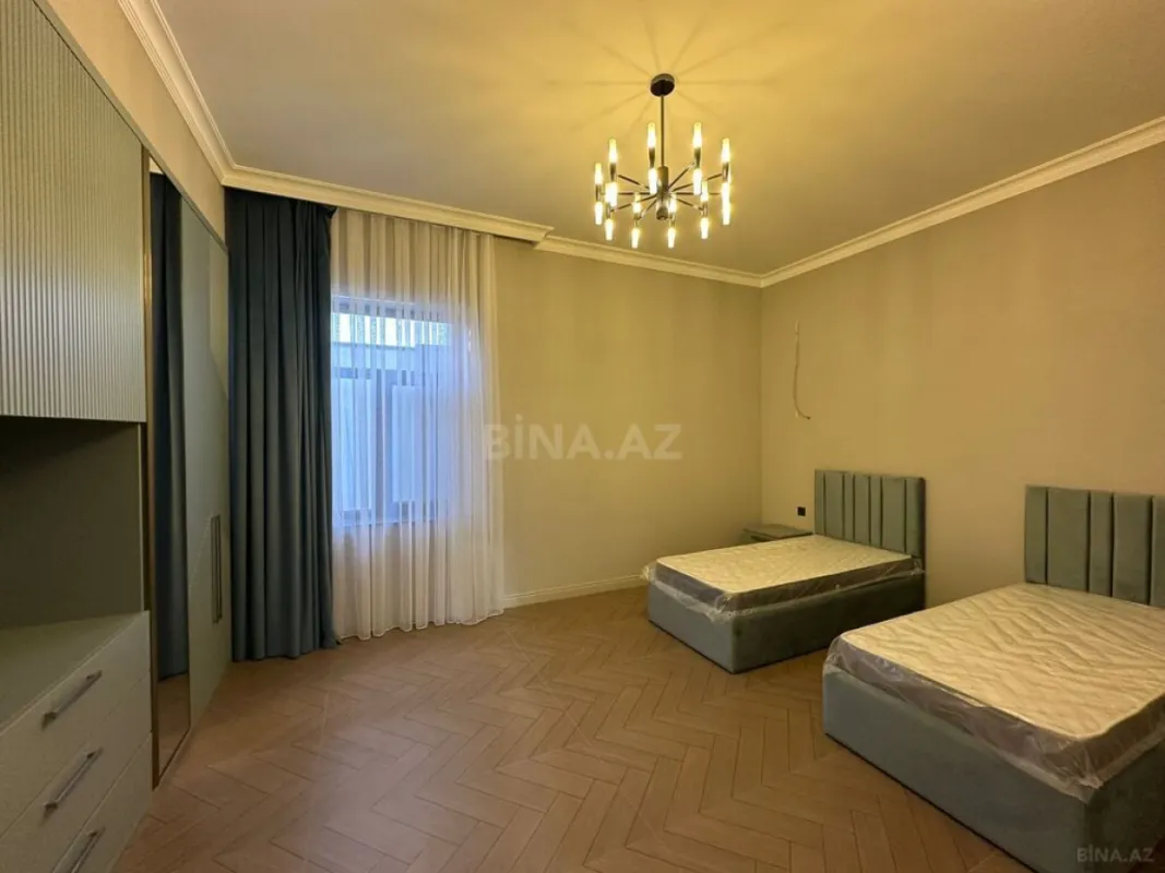 Satılır 4 otaqlı həyət evi 220 m²