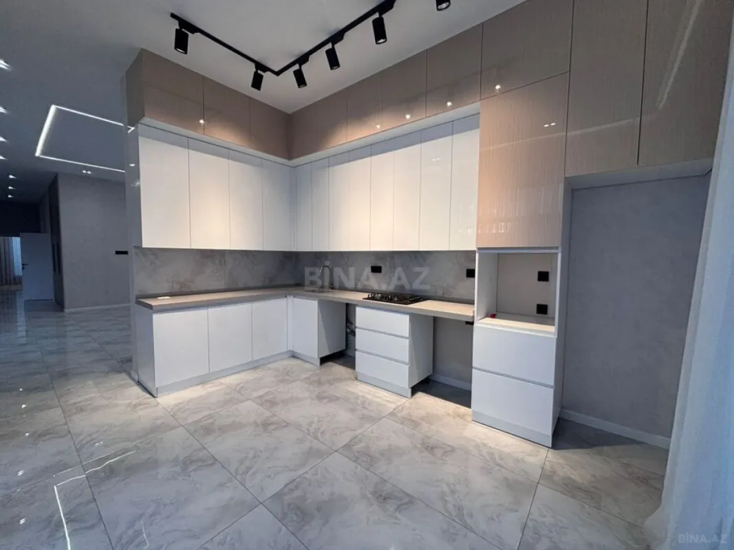 Satılır 4 otaqlı həyət evi 150 m²