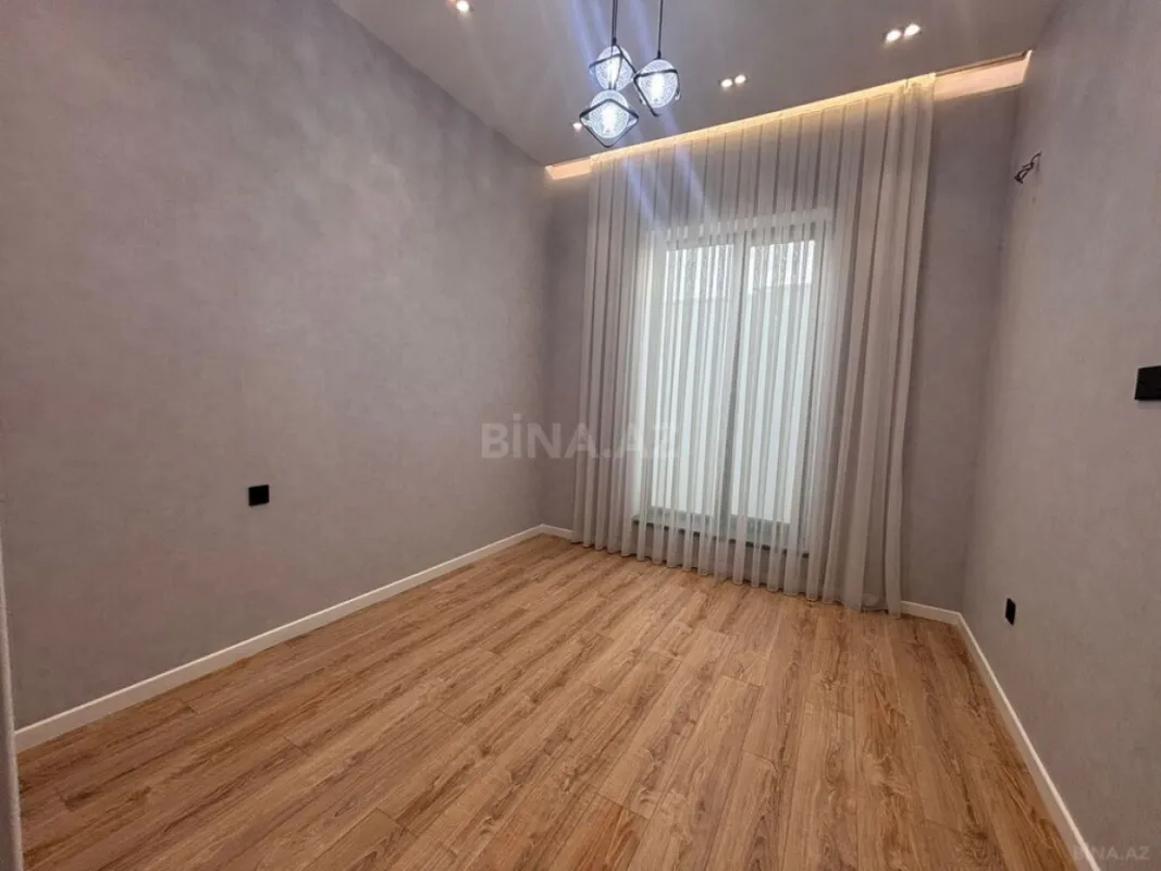 Satılır 4 otaqlı həyət evi 150 m²