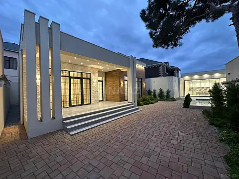 Satılır 4 otaqlı həyət evi 170 m²