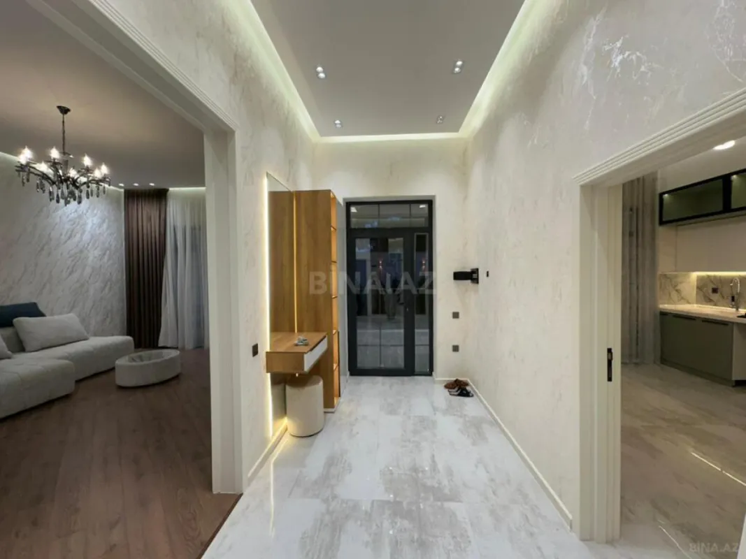 Satılır 4 otaqlı həyət evi 170 m²
