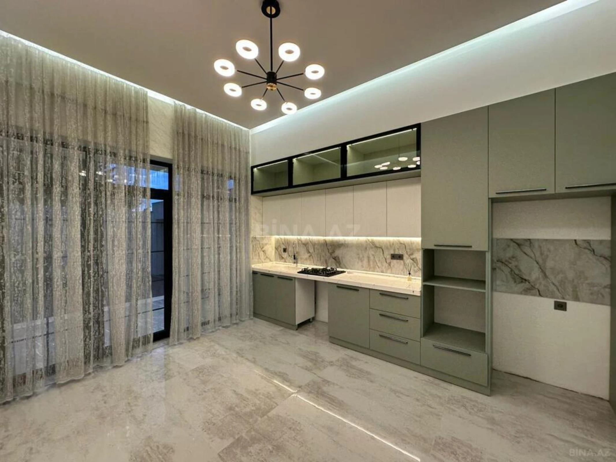 Satılır 4 otaqlı həyət evi 170 m²