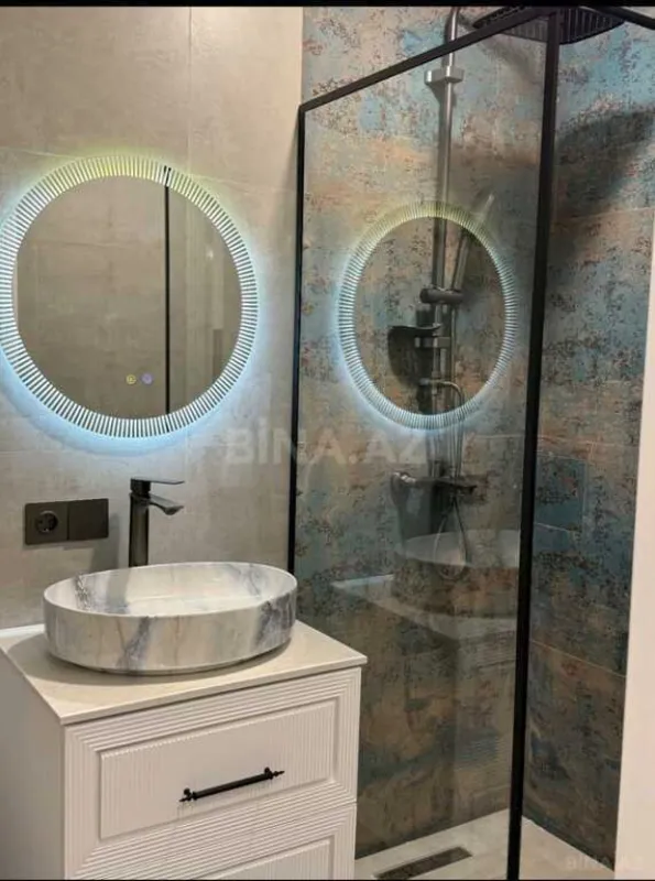 Satılır 2 otaqlı mənzil 71 m²