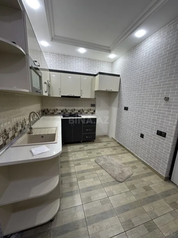 Satılır 3 otaqlı mənzil 75 m²
