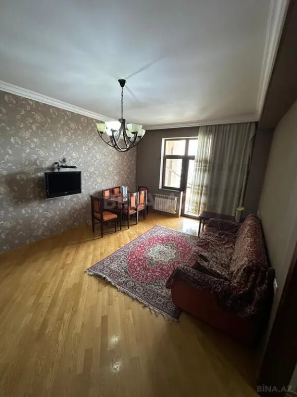 Satılır 2 otaqlı mənzil 80 m²