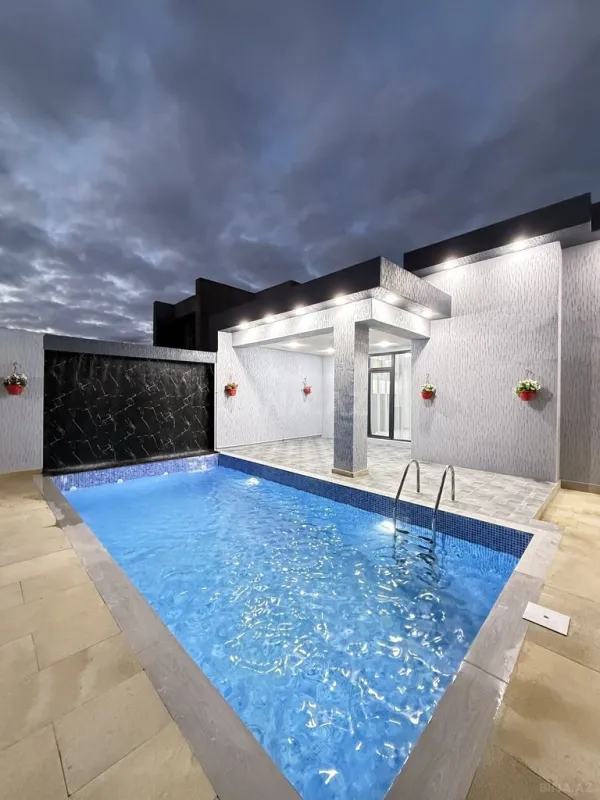 Satılır 4 otaqlı həyət evi 160 m²