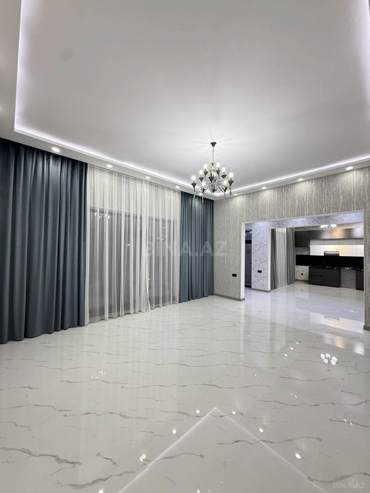 Satılır 4 otaqlı həyət evi 160 m²