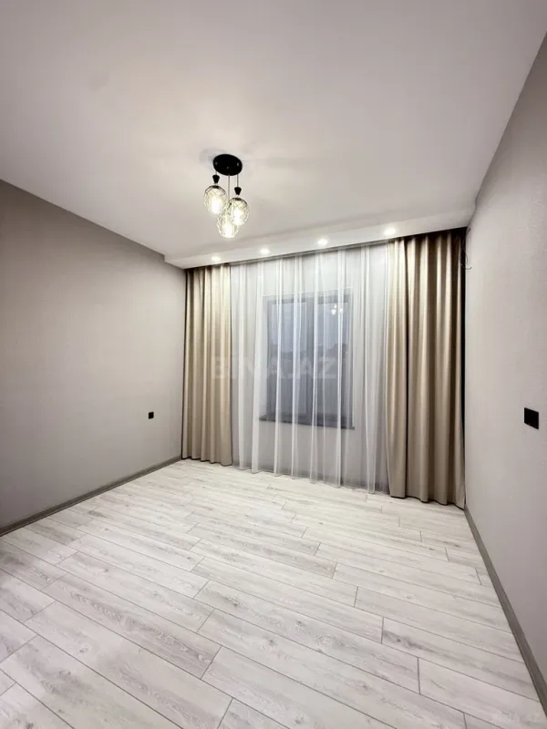 Satılır 4 otaqlı həyət evi 160 m²