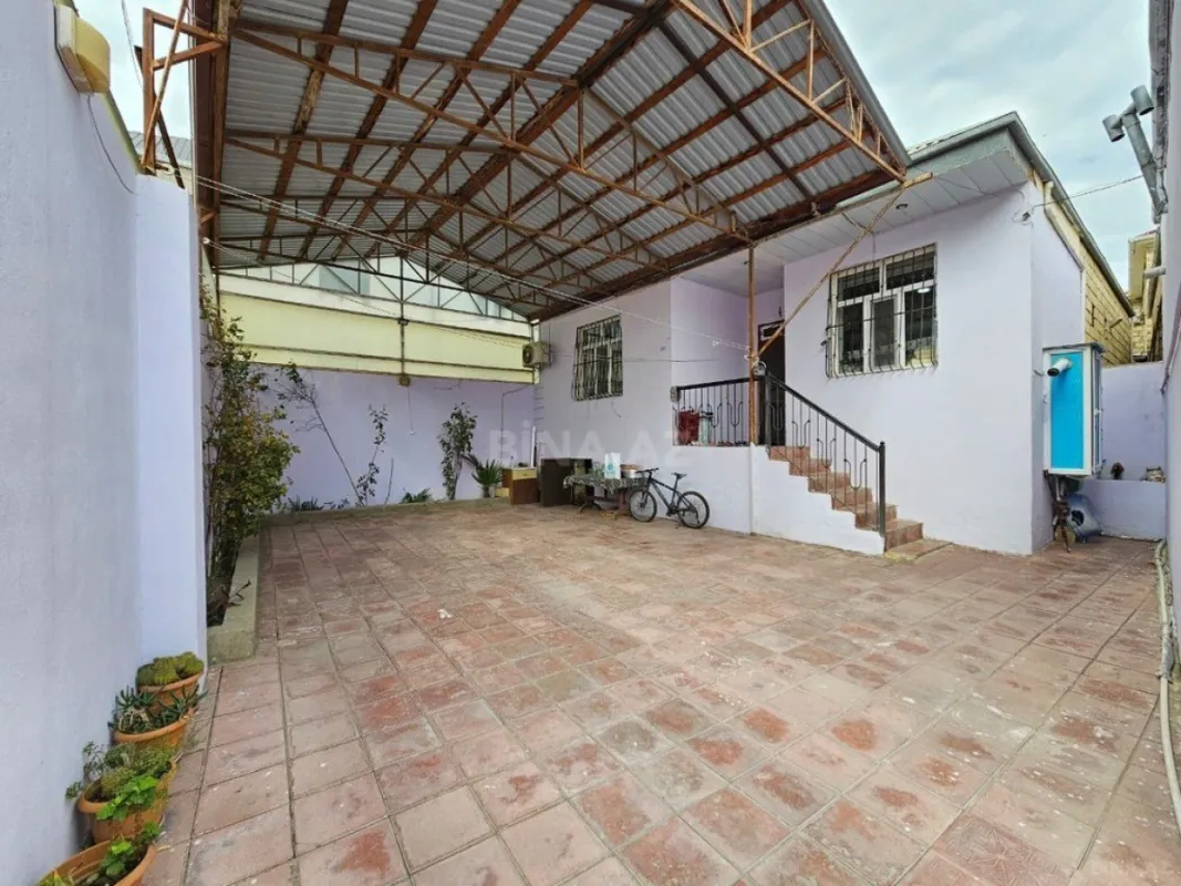 Satılır 4 otaqlı həyət evi 100 m²