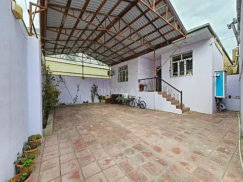 Satılır 4 otaqlı həyət evi 100 m² — Xırdalan 4 otaq 100.00 m²