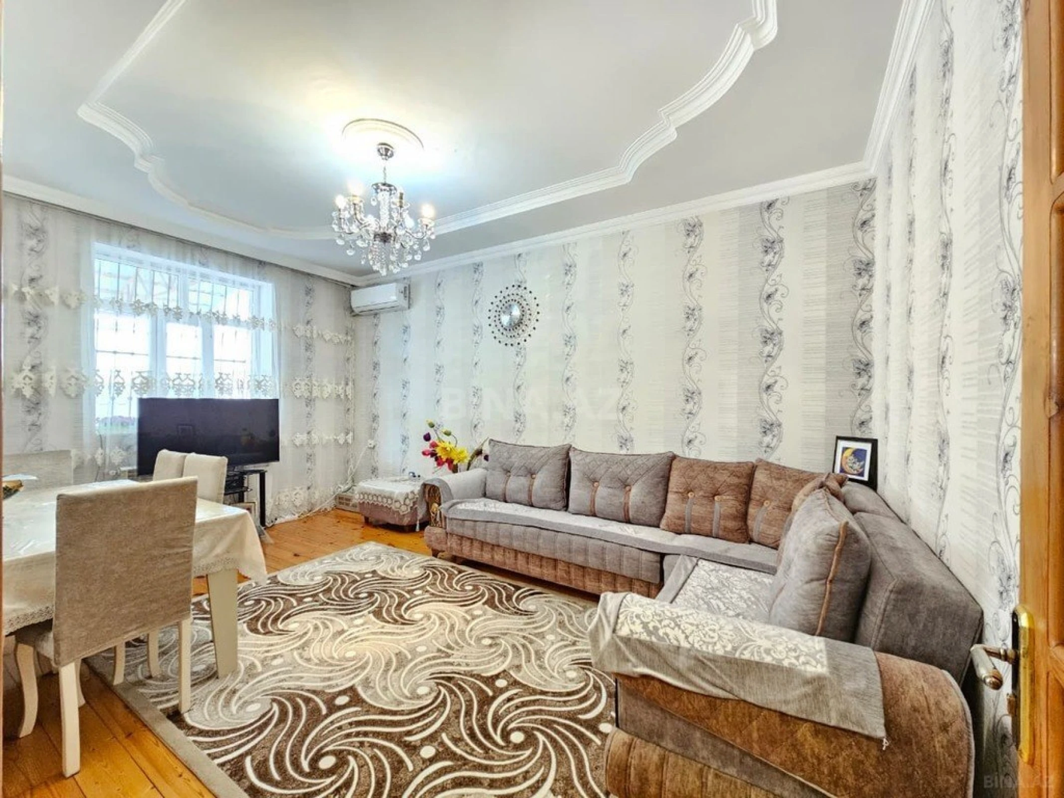 Satılır 4 otaqlı həyət evi 100 m²