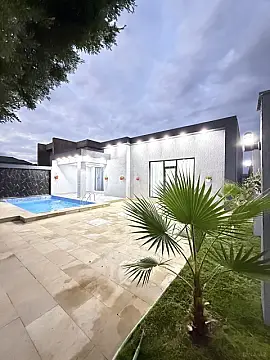 Satılır 4 otaqlı həyət evi 160 m²
