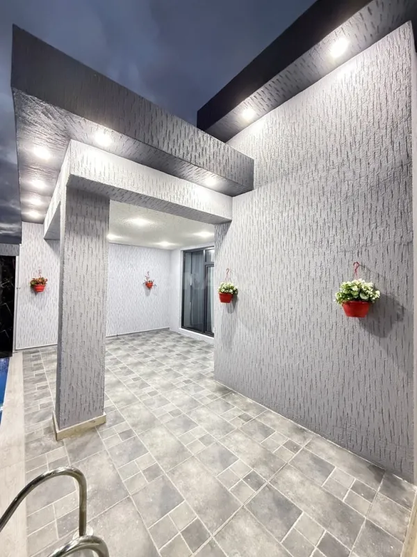 Satılır 4 otaqlı həyət evi 160 m²