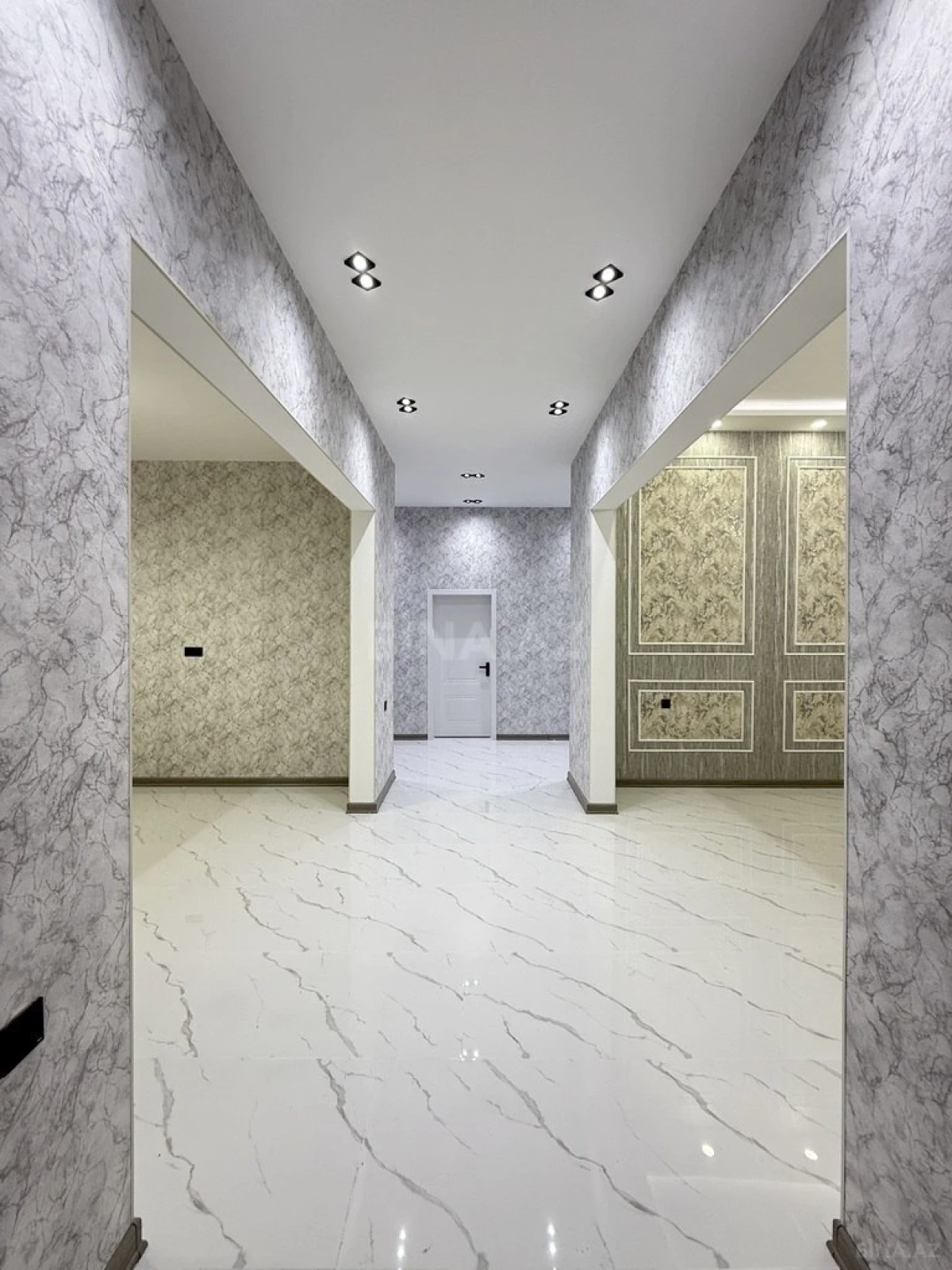 Satılır 4 otaqlı həyət evi 160 m²