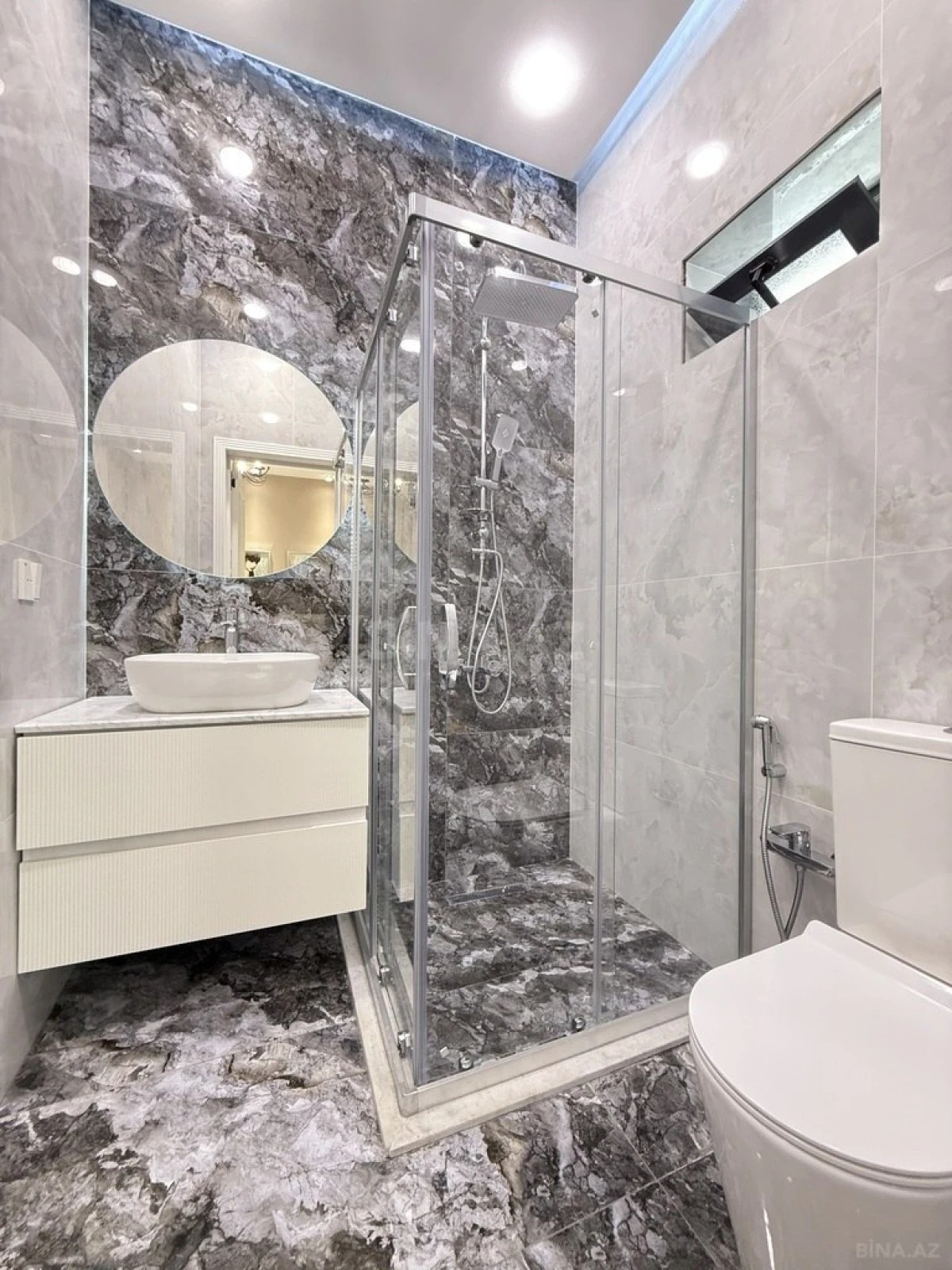 Satılır 4 otaqlı həyət evi 150 m²