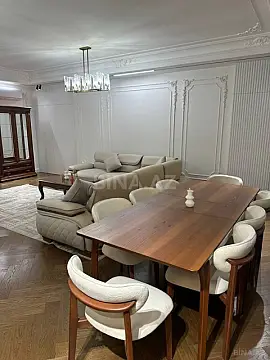 Kirayə verilir 3 otaqlı mənzil 172 m²