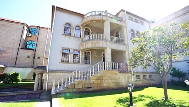 Satılır 8 otaqlı həyət evi 500 m² — Bakı, Nərimanov 8 otaq 500.00 m²