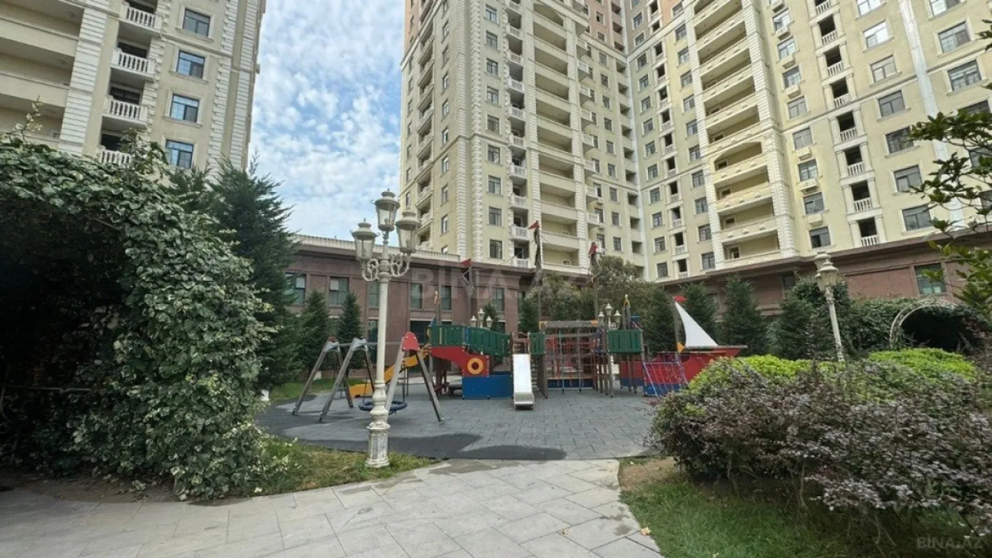 Kirayə verilir 3 otaqlı mənzil 87 m²
