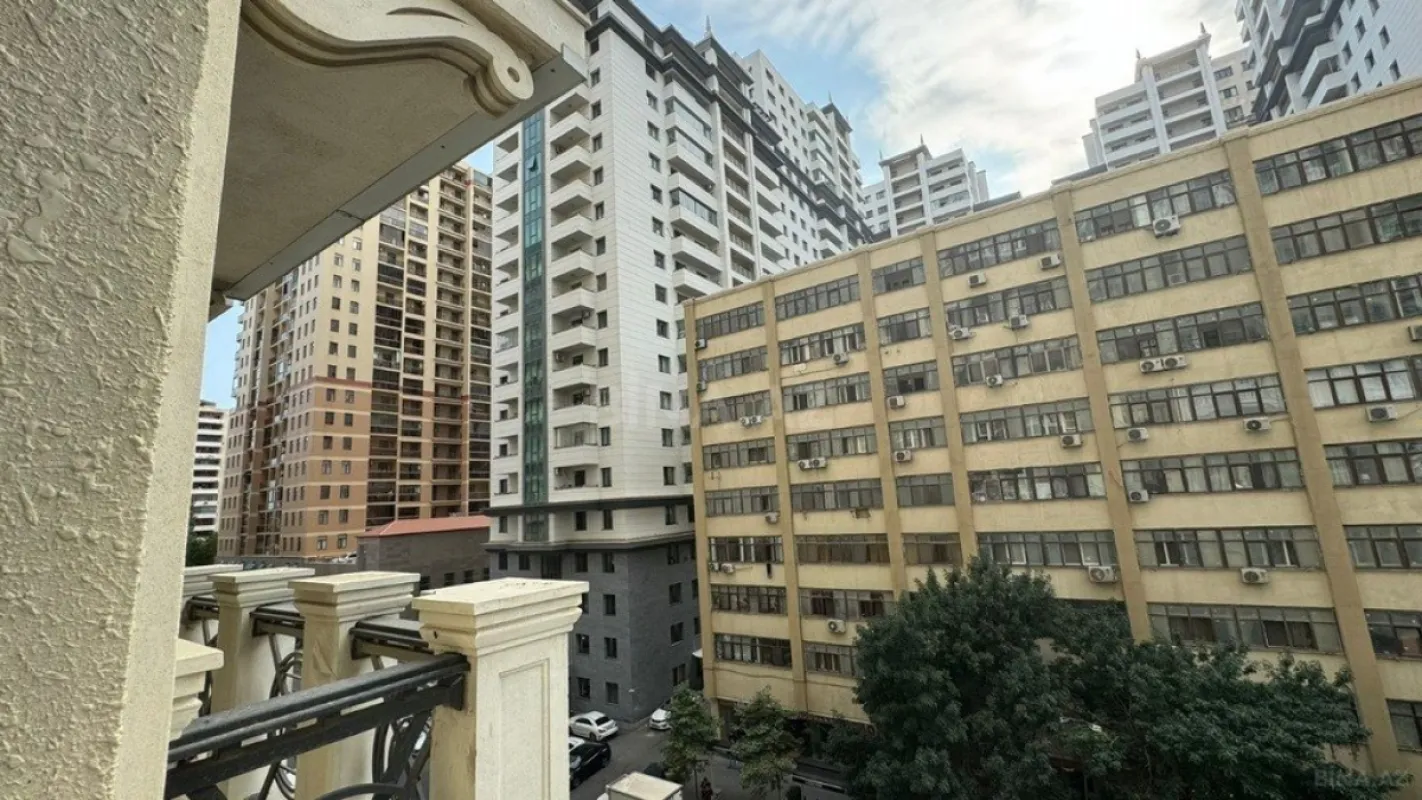 Kirayə verilir 3 otaqlı mənzil 87 m²