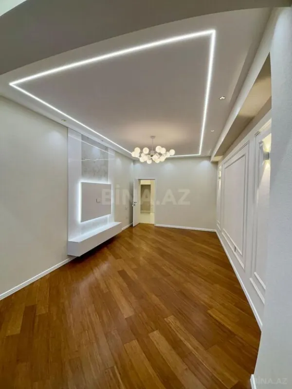 Satılır 2 otaqlı mənzil 65 m²