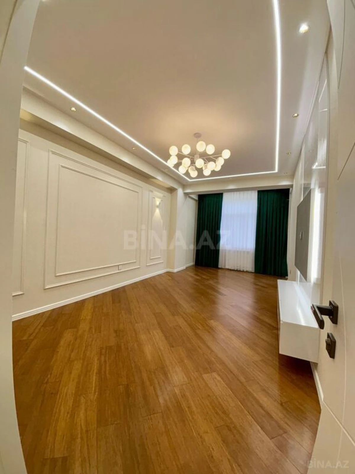 Satılır 2 otaqlı mənzil 65 m²