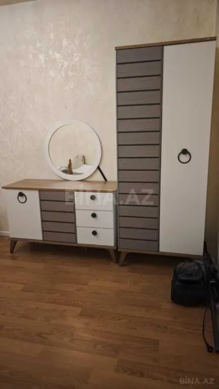 Kirayə verilir 3 otaqlı mənzil 120 m²
