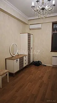 Kirayə verilir 3 otaqlı mənzil 120 m²