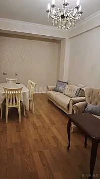 Kirayə verilir 3 otaqlı mənzil 120 m²