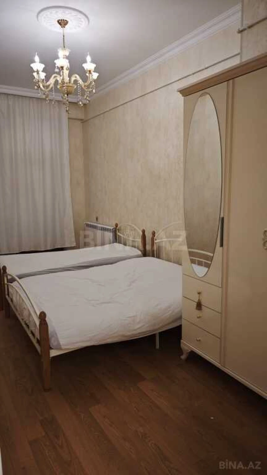 Kirayə verilir 3 otaqlı mənzil 120 m²