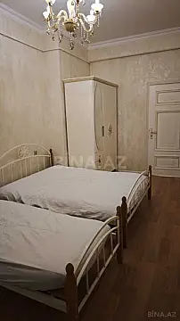 Kirayə verilir 3 otaqlı mənzil 120 m²