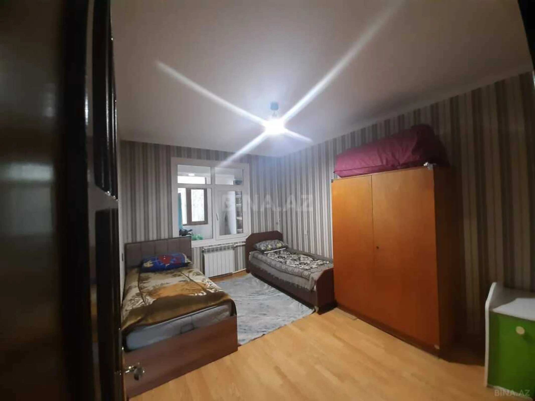 Satılır 4 otaqlı mənzil 95 m²