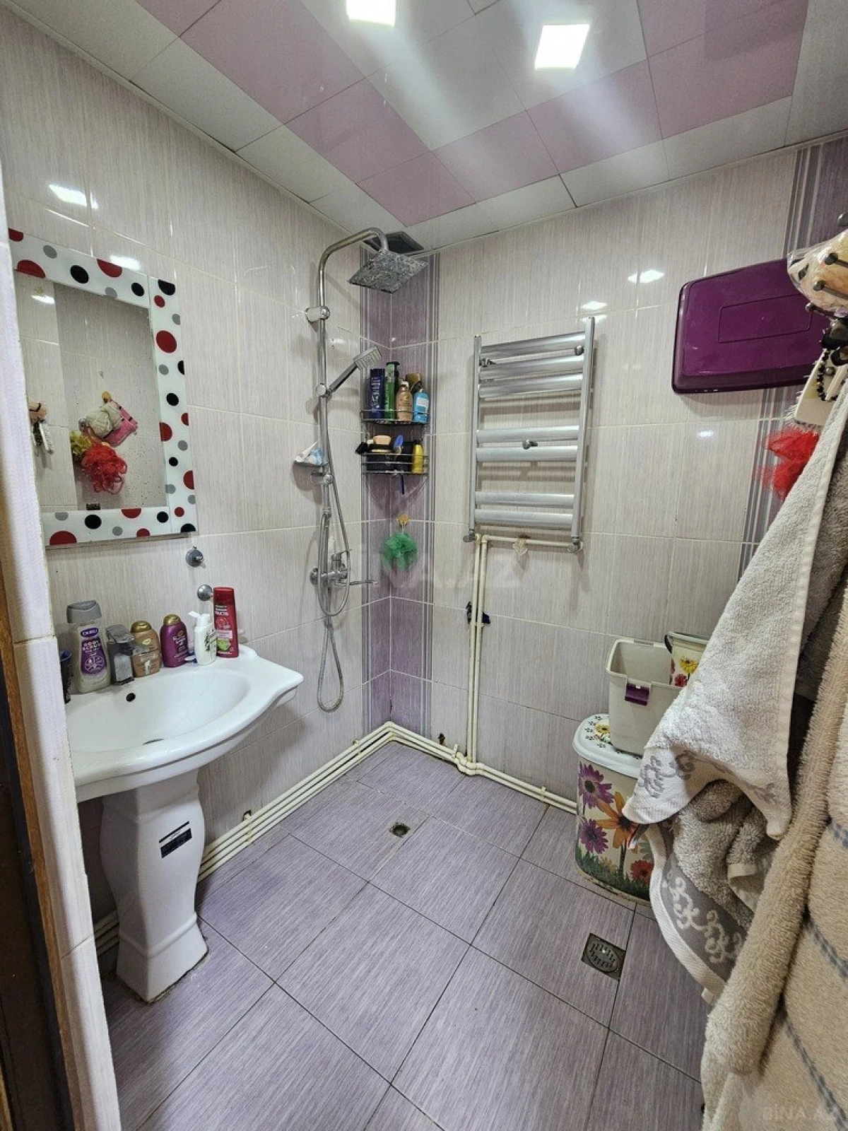 Satılır 5 otaqlı mənzil 125 m²