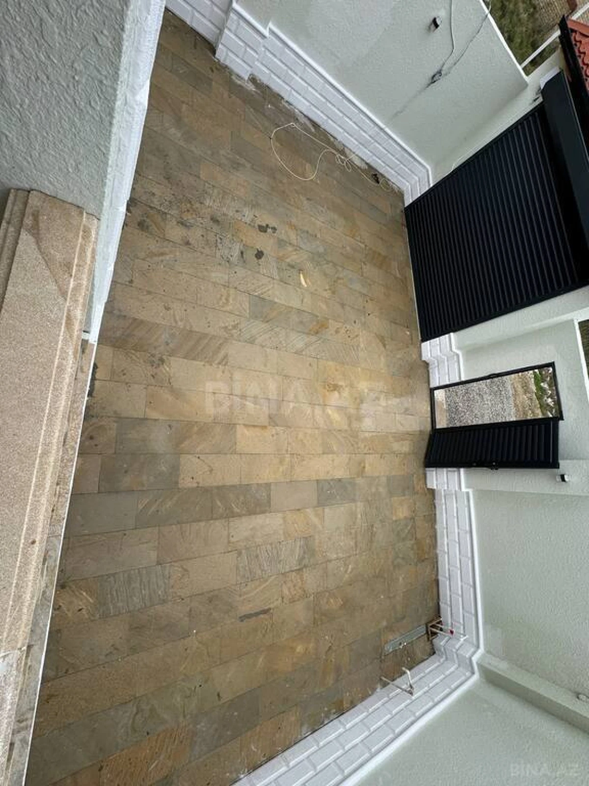 Satılır 5 otaqlı həyət evi 200 m²