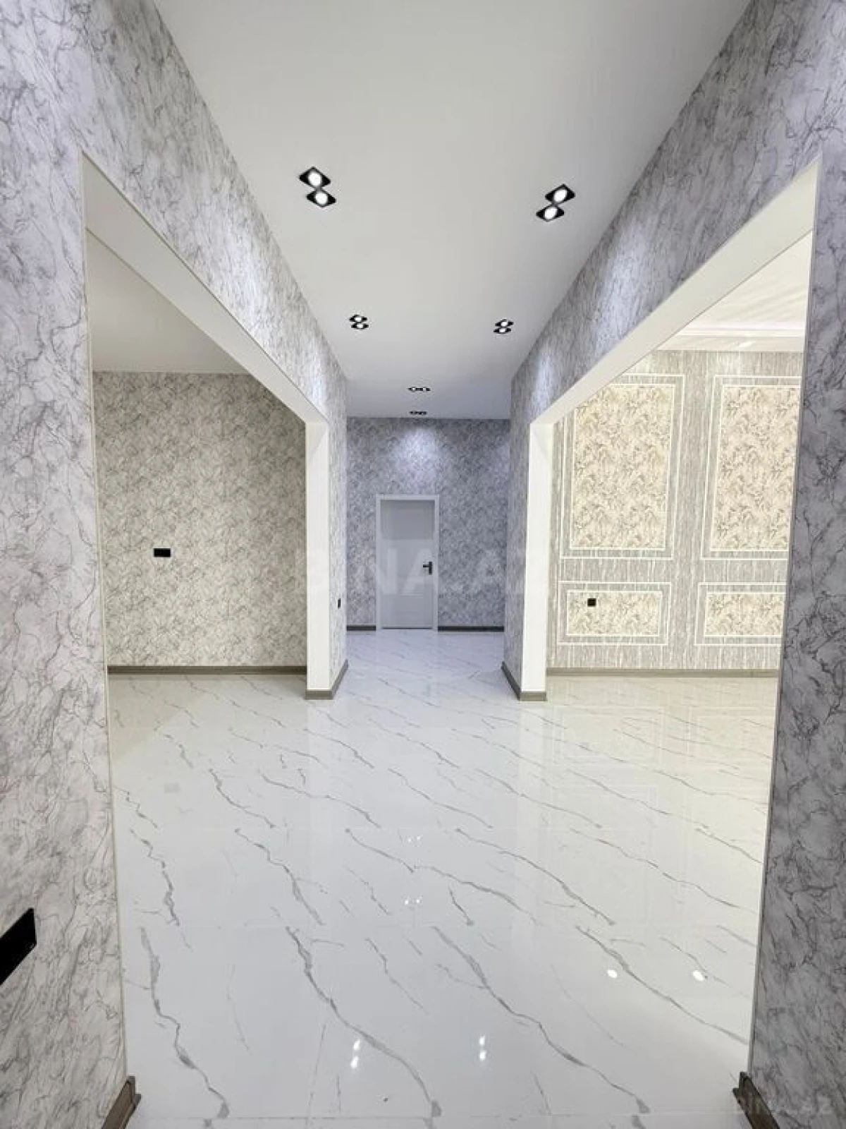 Satılır 4 otaqlı həyət evi 155 m²