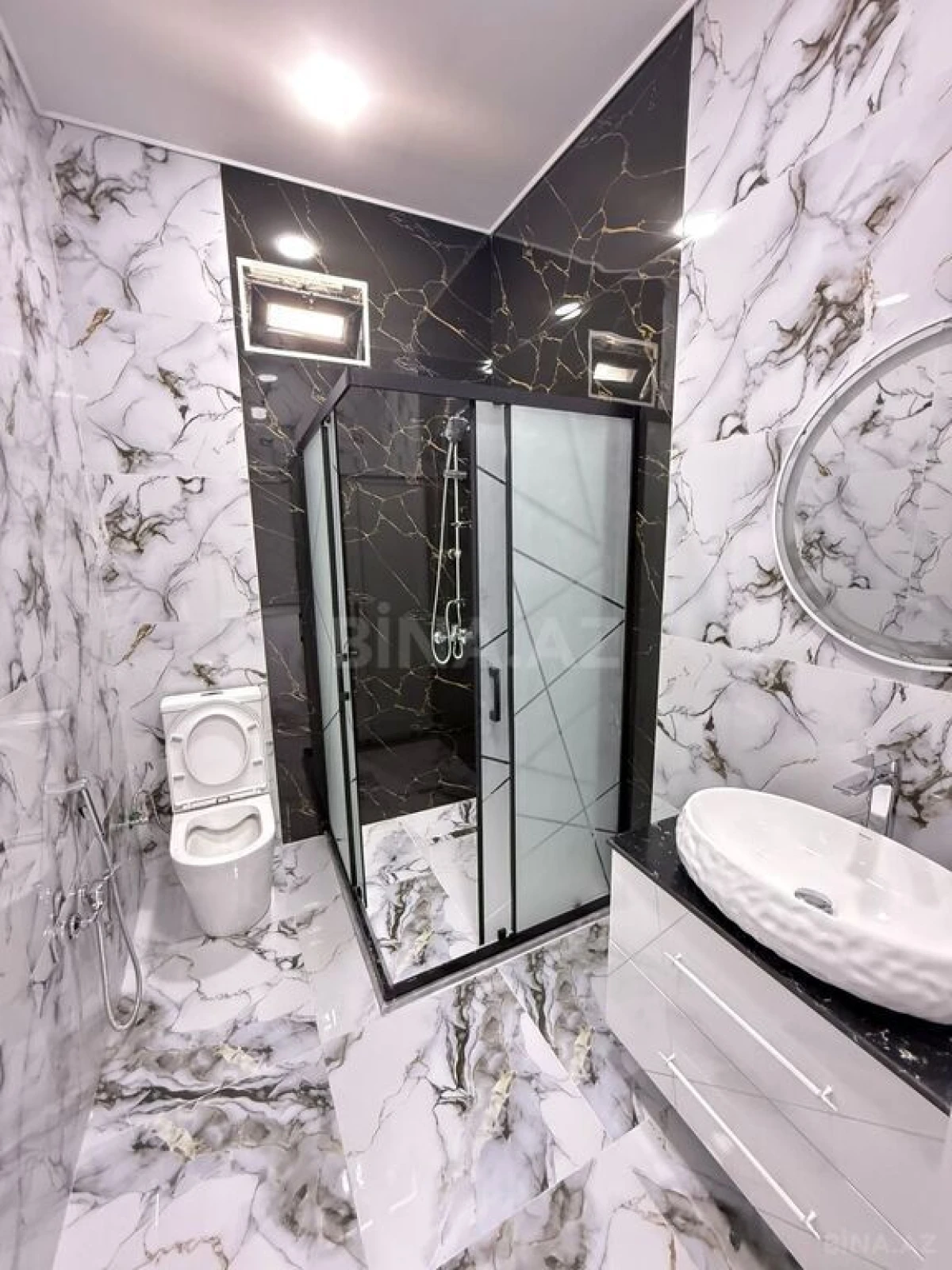 Satılır 4 otaqlı həyət evi 155 m²