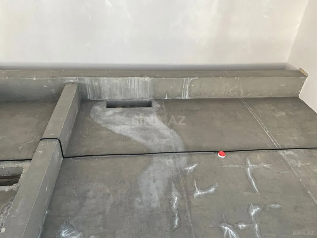 Satılır obyekt 33 m²