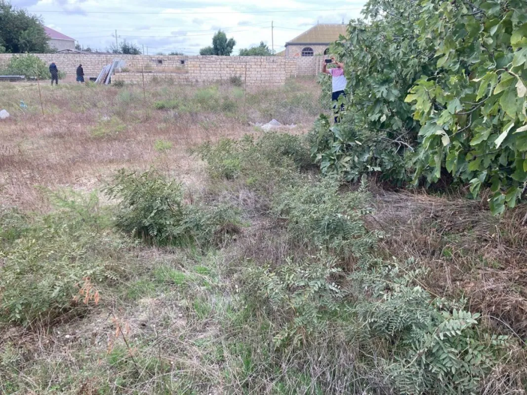 Satılır torpaq sahəsi 20 m²