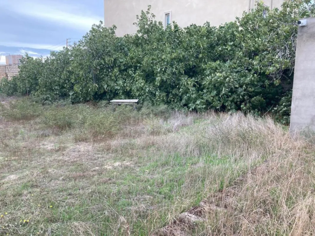 Satılır torpaq sahəsi 20 m²