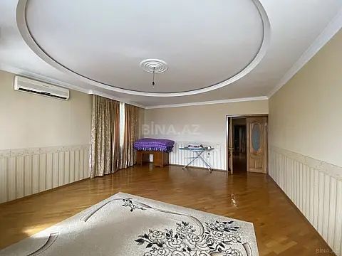 Satılır 4 otaqlı mənzil 170 m²