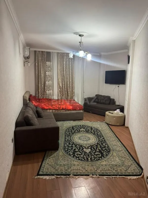 Satılır 2 otaqlı mənzil 78 m²