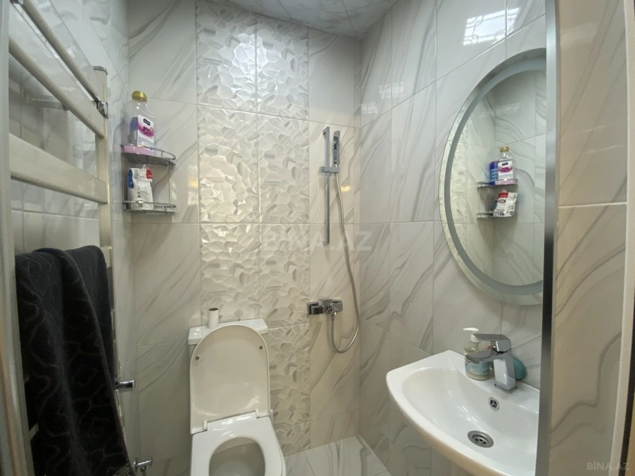 Satılır 3 otaqlı mənzil 160 m²