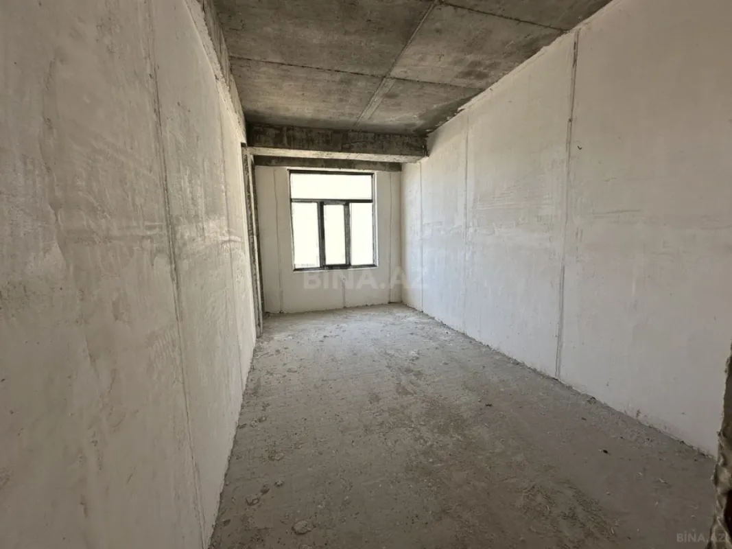 Satılır 3 otaqlı mənzil 118 m²