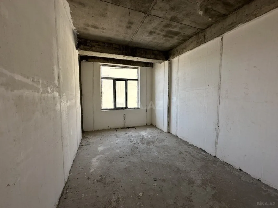 Satılır 3 otaqlı mənzil 118 m²