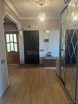 Satılır 4 otaqlı mənzil 97 m²