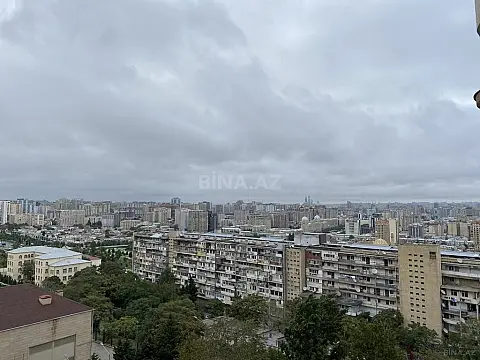 Satılır 2 otaqlı mənzil 75 m²