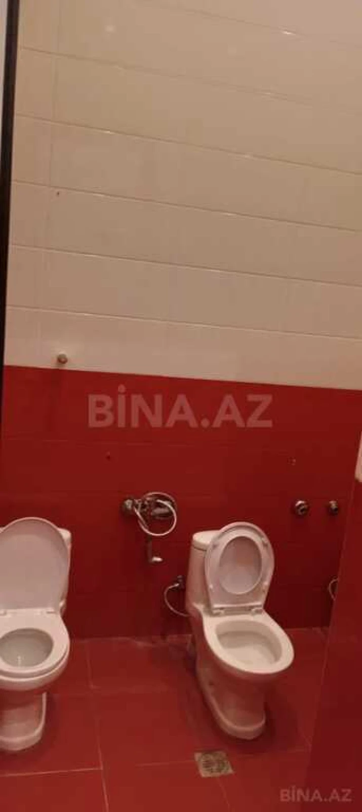 Satılır 10 otaqlı həyət evi 750 m²