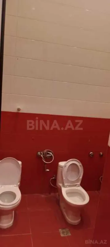 Satılır 10 otaqlı həyət evi 750 m²