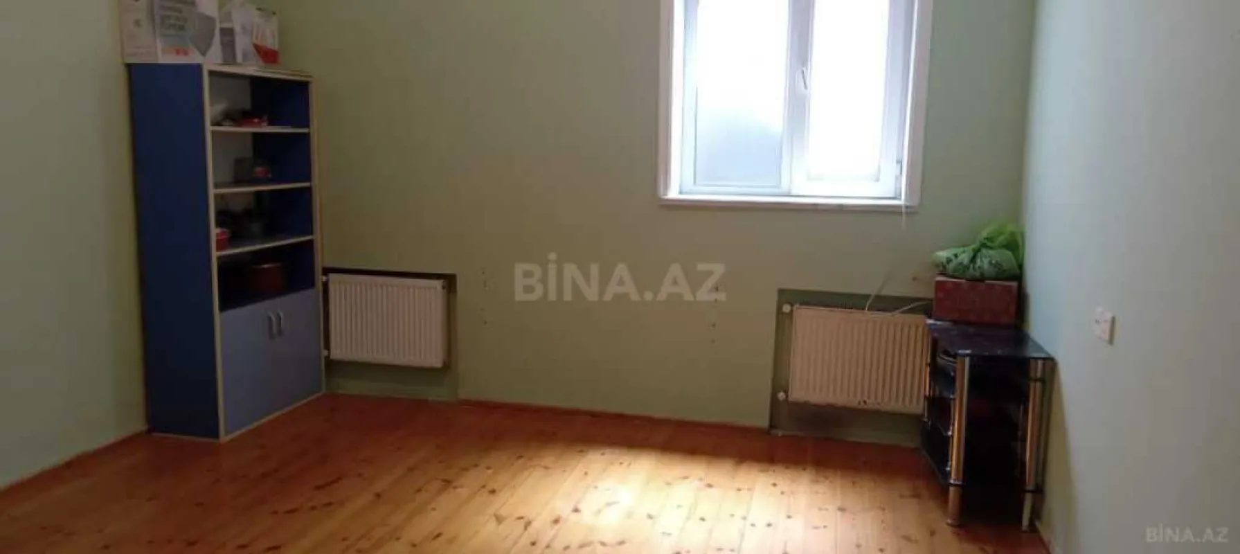 Satılır 10 otaqlı həyət evi 750 m²