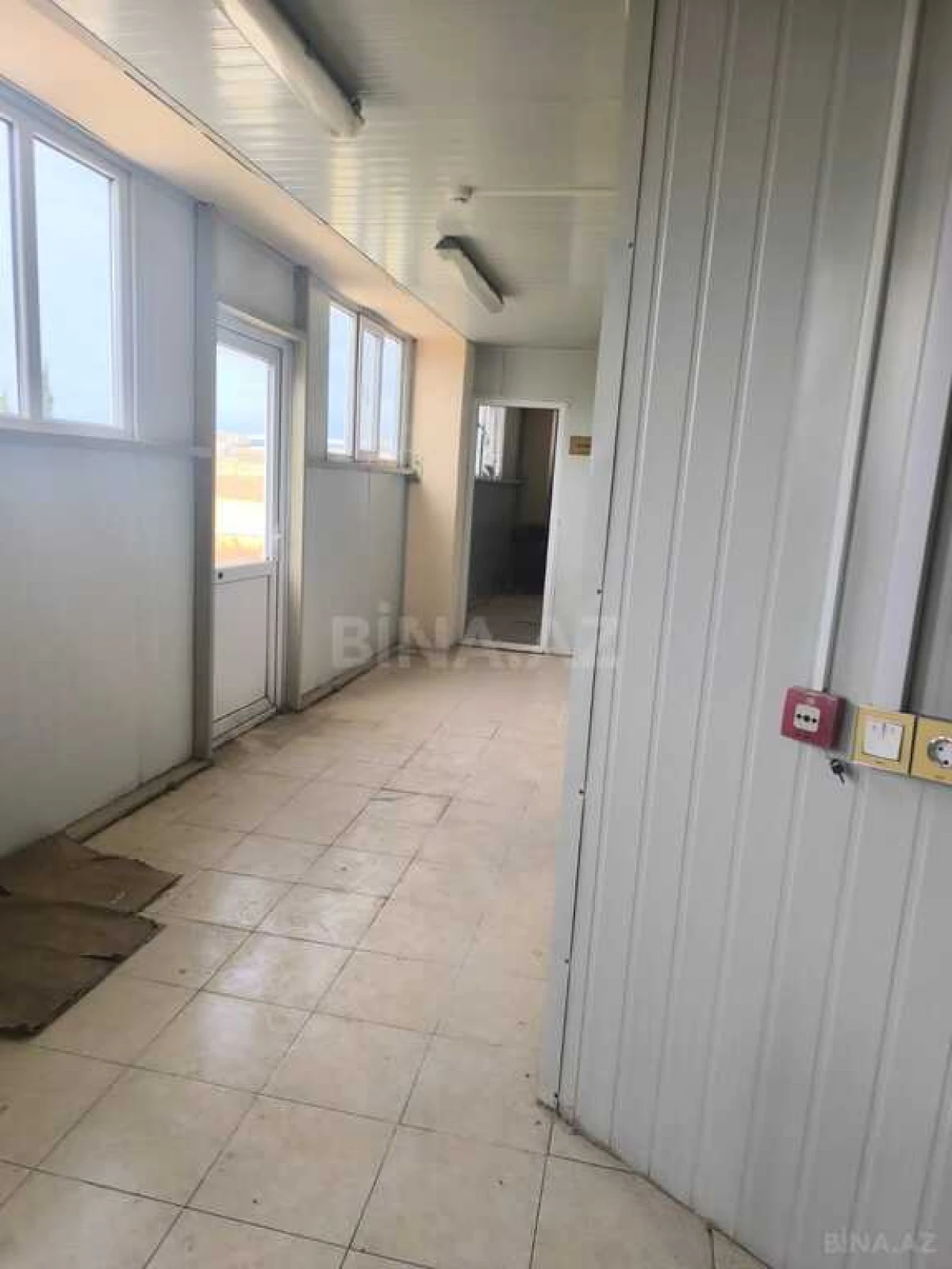 Satılır obyekt 1410.8 m²