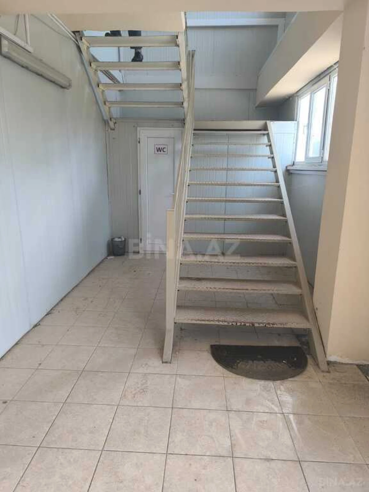 Satılır obyekt 1410.8 m²